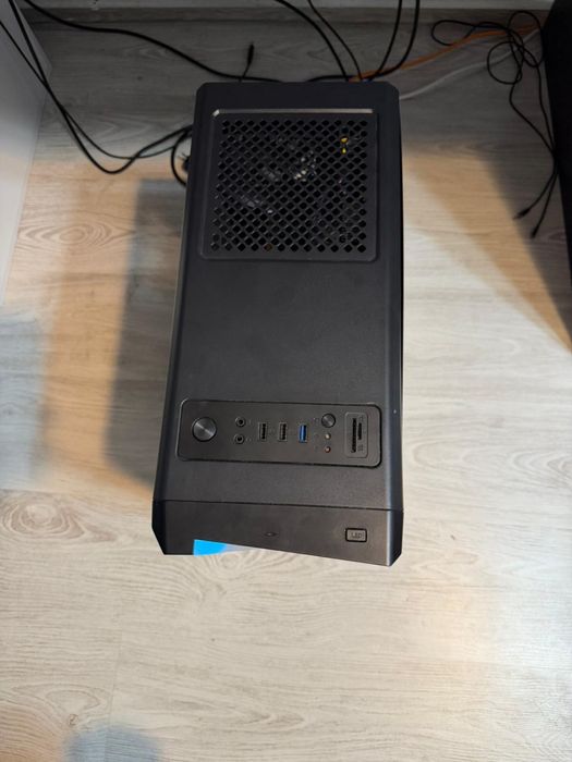 Vand Pc Gaming AMD Ryzen 2600x GTX 1080