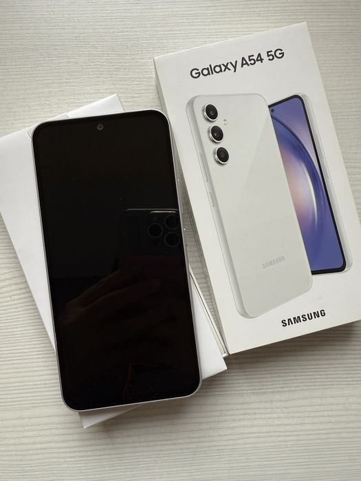 Samsung A54 5G…..