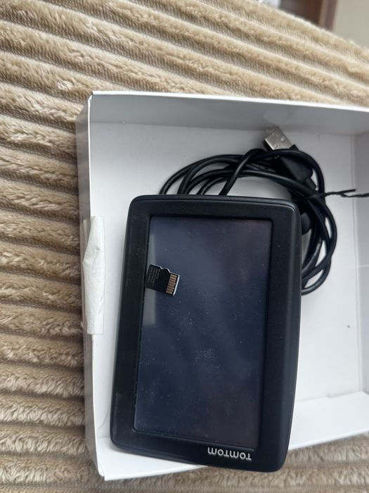 Navi tomtom noua