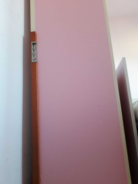 Обзавеждане -запазени мебели за хол и детска