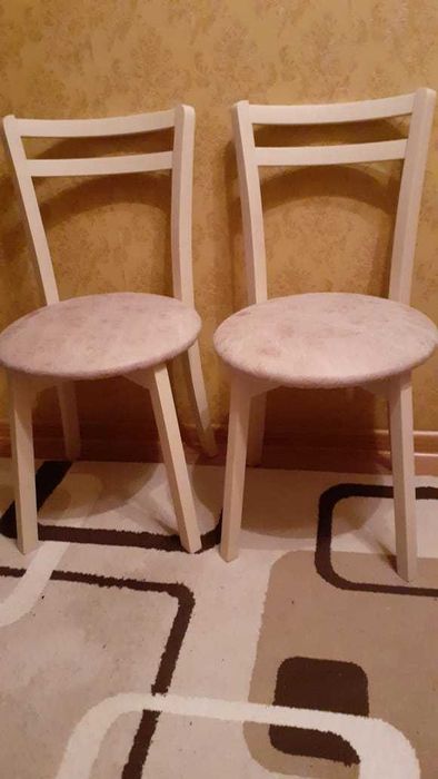 Стулья ( 2 шт) в отличном состоянии