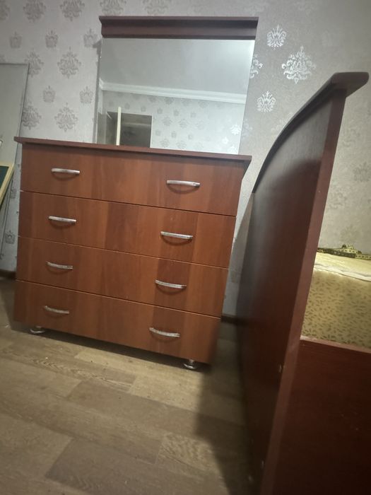 Камод для спальни.