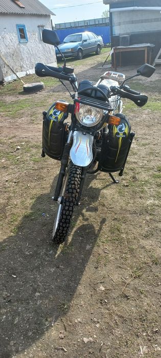 Продам мотоцикл 200
