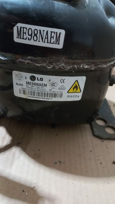 Продам Компрессор. Черные рабочие.  7000 тг. R600a .