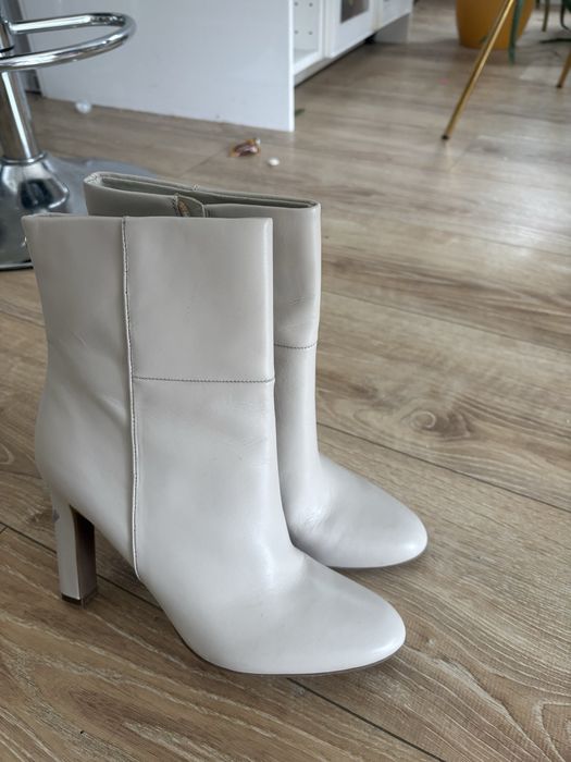боти Guess естествена кожа  номер 40
