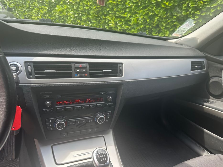 BMW 3 Series 0 — imagine 4