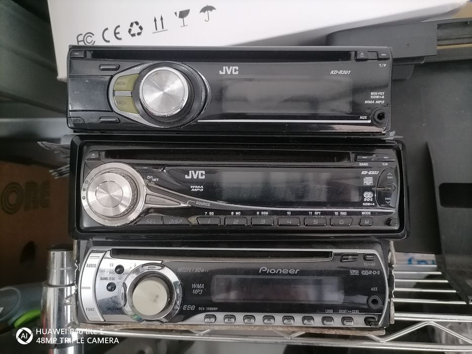 Radio cd mp3 jvc pionner si altele in stare buna