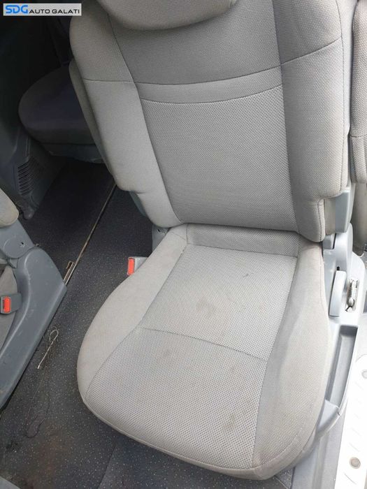 Interior Textil 7 Locuri Fara Incalzire Scaun Scaune Fata Stanga Dreapta Mijloc Bancheta Spate cu Spatar SsangYong Rodius 2004 - 2012