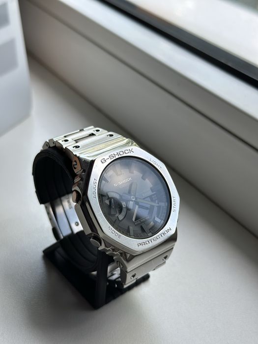 G-Shock GM-B2100D-1AER   factura si garantia. ORIGINAL