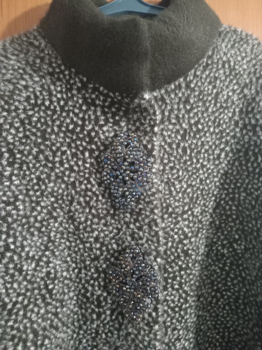 Продам пальто новый