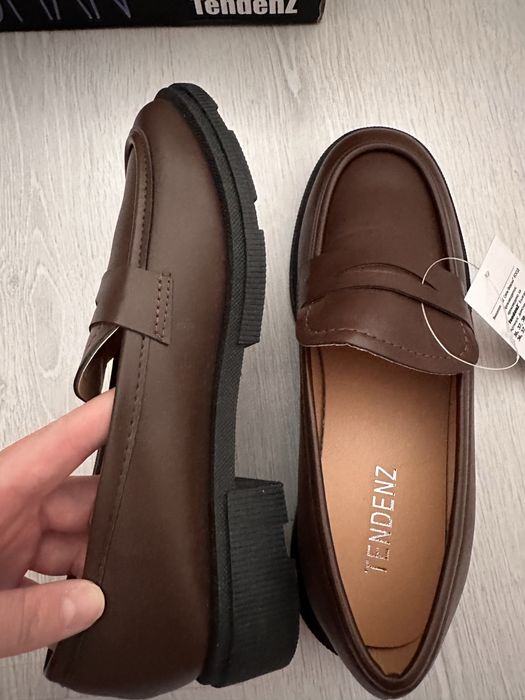 Дамски обувки кафяви Tendenz