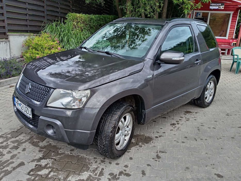SUZUKI Grand Vitara