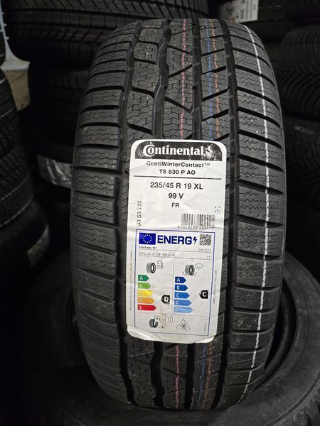 235/45/19 Continental 4бр