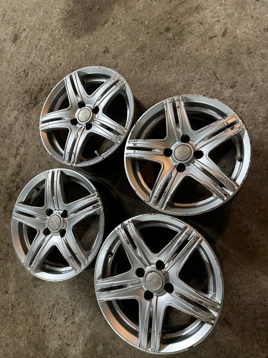 R15 PCD 4*100 Комплект легкосплавных дисков