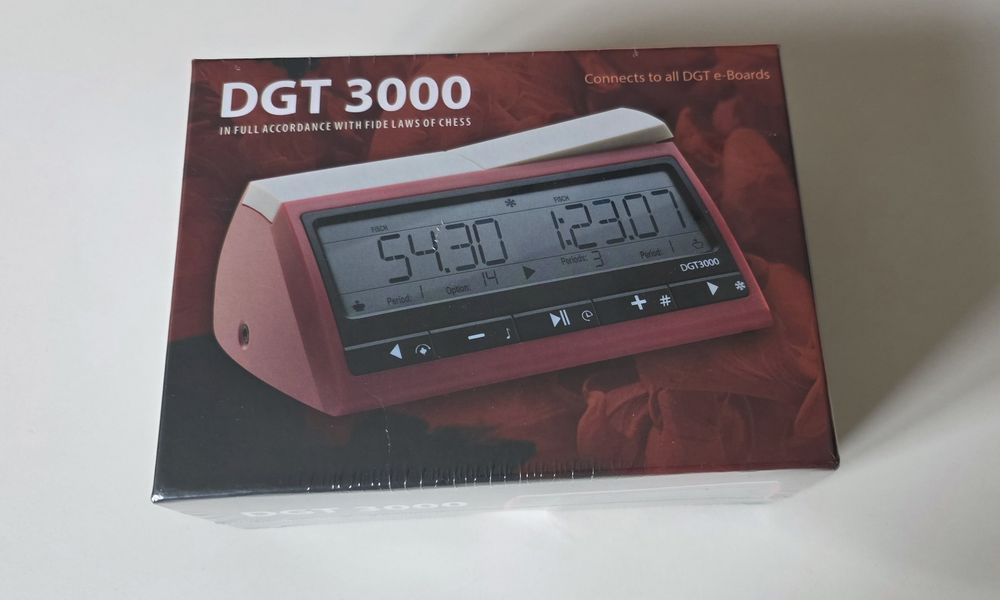 Ceas de șah digital DGT 3000