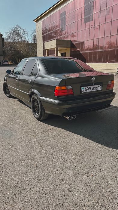 Продам BMW E36 бмв 320