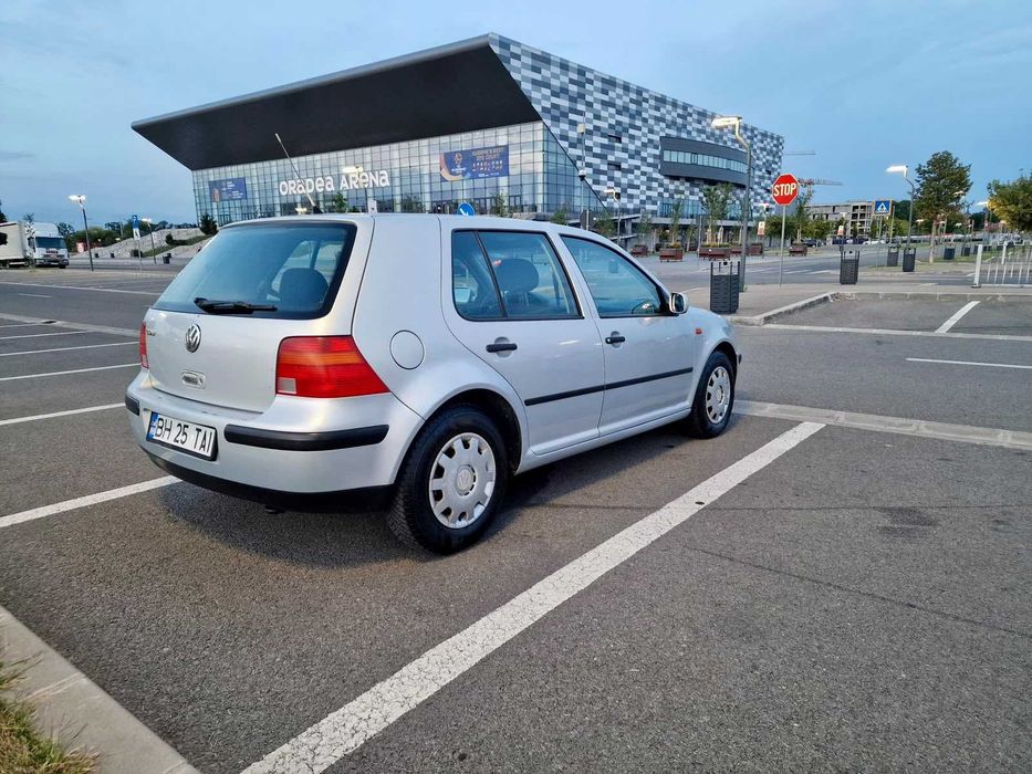 Vând VW Golf 4