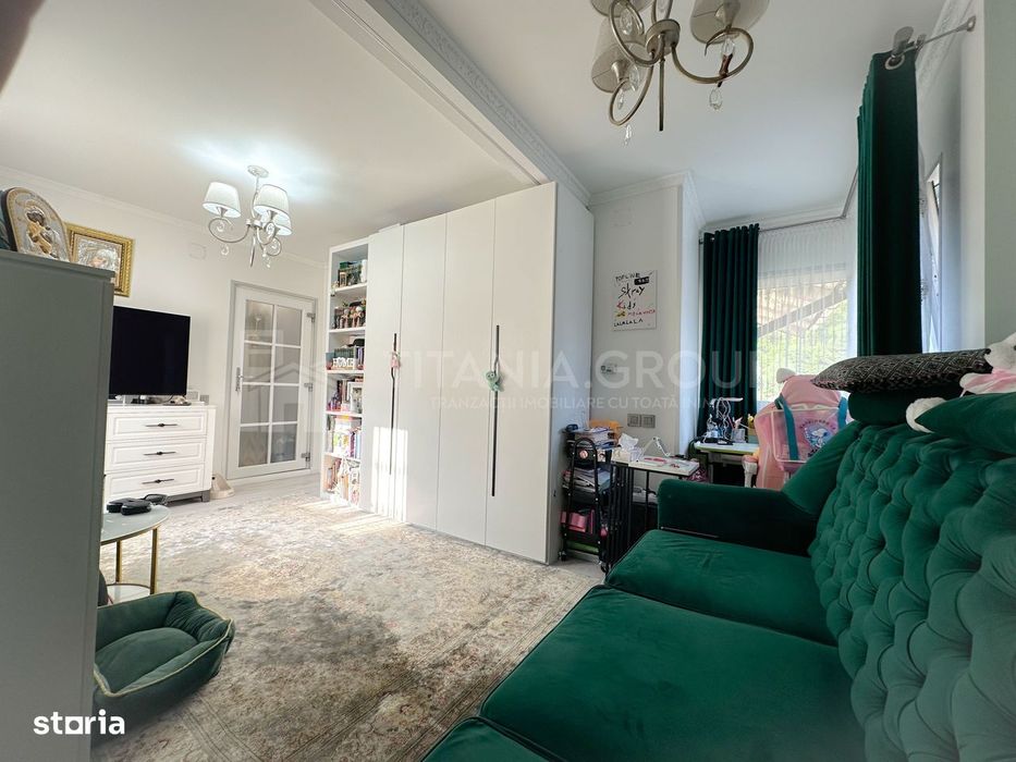 Vilă în Sinaia pe Calea Prahovei, pretabil APARTHOTEL / PENSIUNE