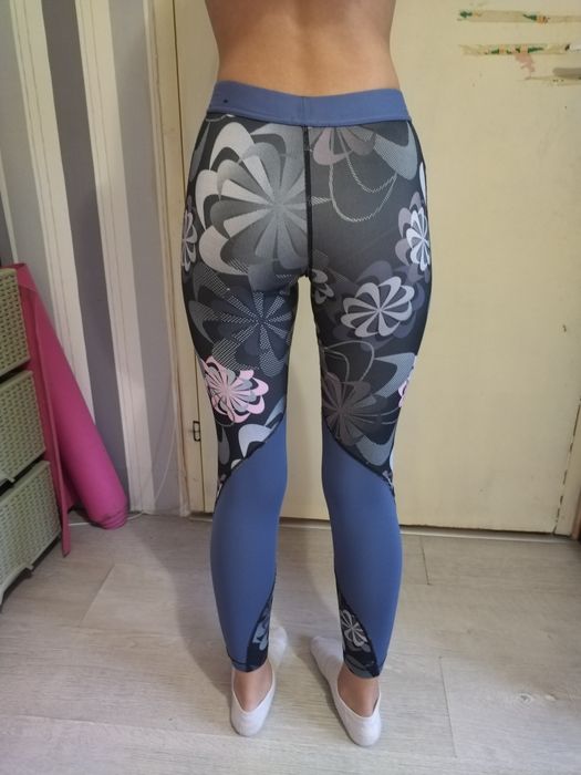 Спортен Клин Nike Pro 8-10г