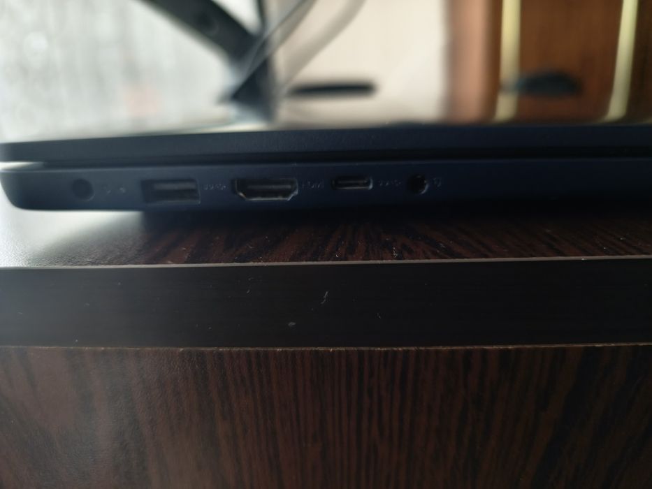 Лаптоп Леново ideapad 3