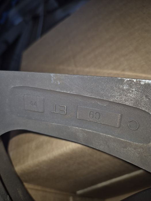 Vand jante Mercedes C, E, G Class AMG