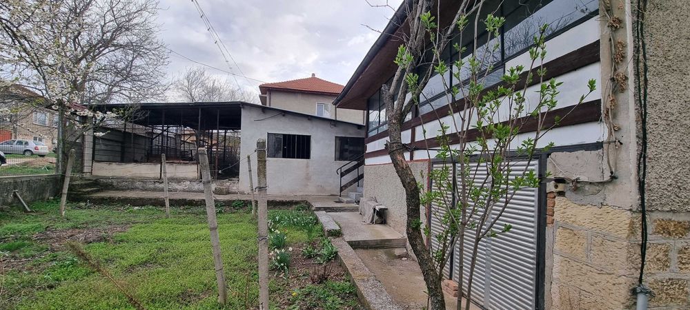 Продава се Къща в с. Гецово, Област Разград - 75 кв.м за 986 €/кв.м - Снимка #1