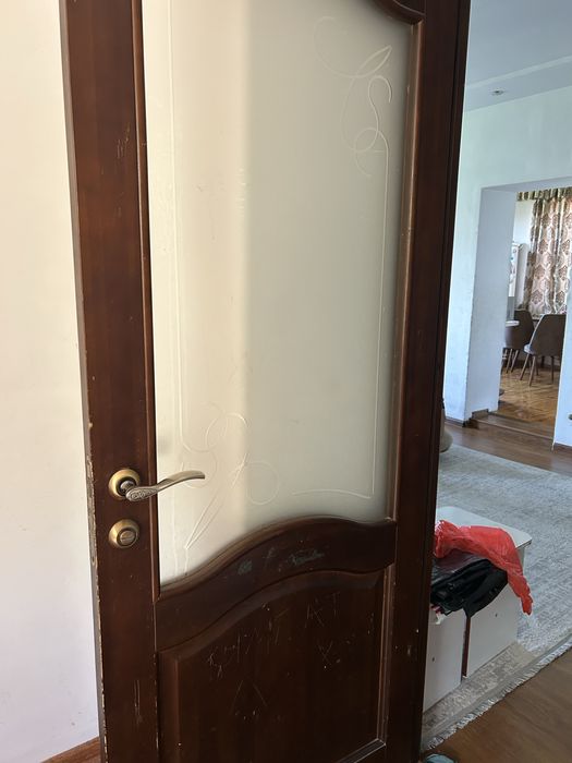 Продается россиские двери отличного качества и состоянии