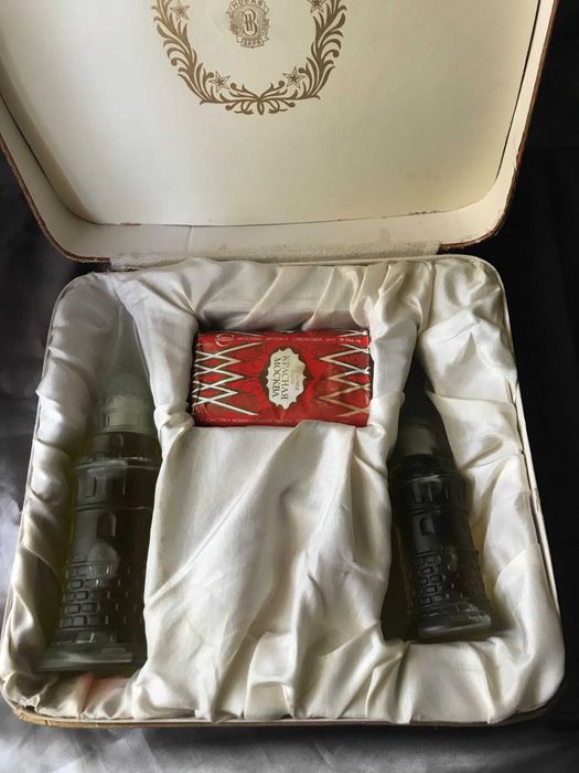 Духи" "одеколон" Москва Кремль Новая Заря СССР 1962 год СССР