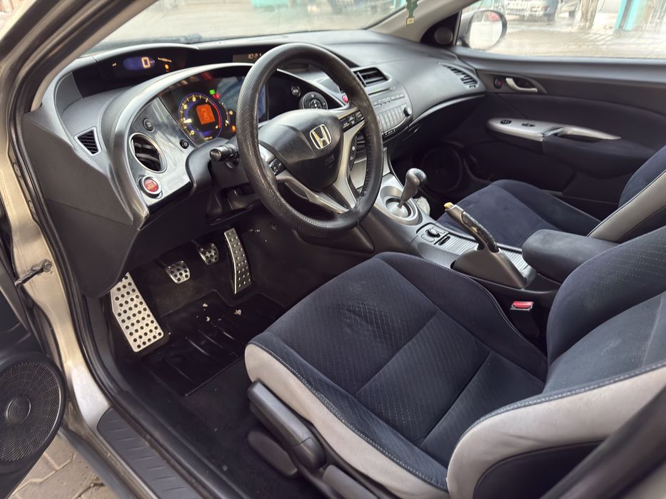 Honda Civic - 2.2 diesel -  136 cp - an 2007
