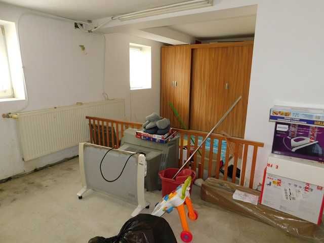 Продава се Къща в Търговище, Център - 96 кв.м за 957 €/кв.м - Снимка #11