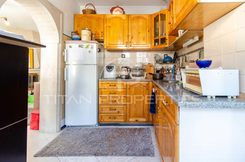 Продава се Тристаен апартамент в Пловдив, Каменица 1 - 76 кв.м за 1777 €/кв.м - Снимка #5