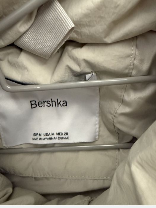 Зимно яке Bershka