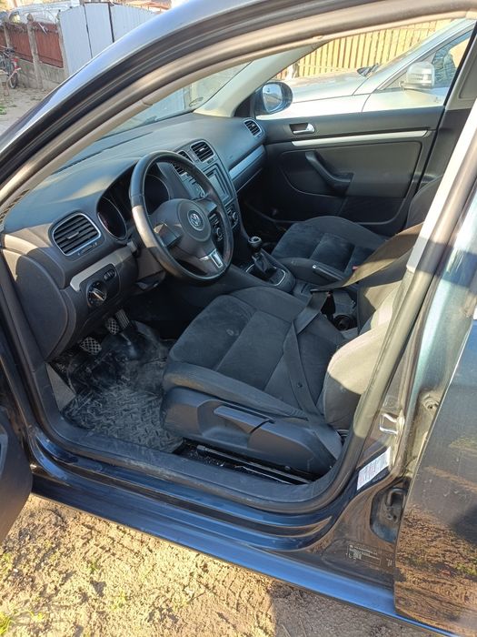 Vând Golf 6 1.4 tsi