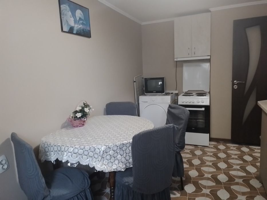 Дава се под наем Тристаен апартамент в Варна, Център - 70 кв.м за 510 € - Снимка #7