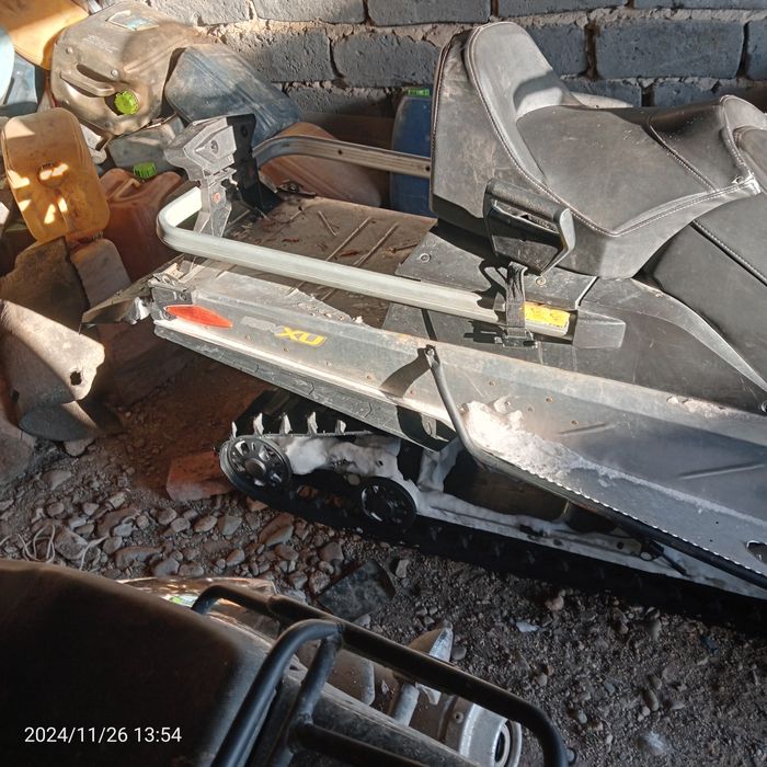 Продам снегоход .