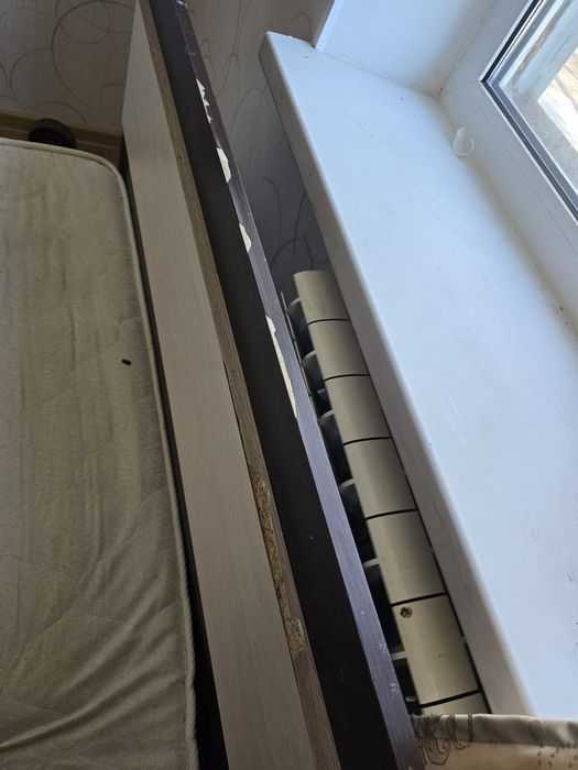 Продам кровать с матрасом