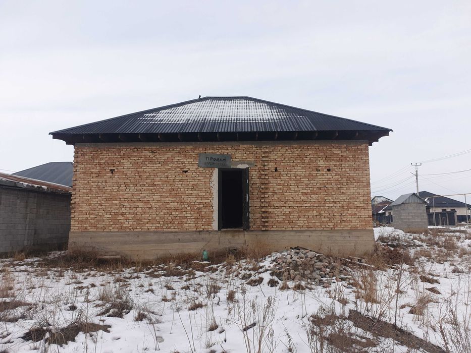 Новый кирпичный дом