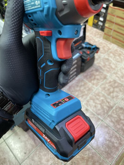 в наличии Импульсный Шуруповерт ИМПАКТ