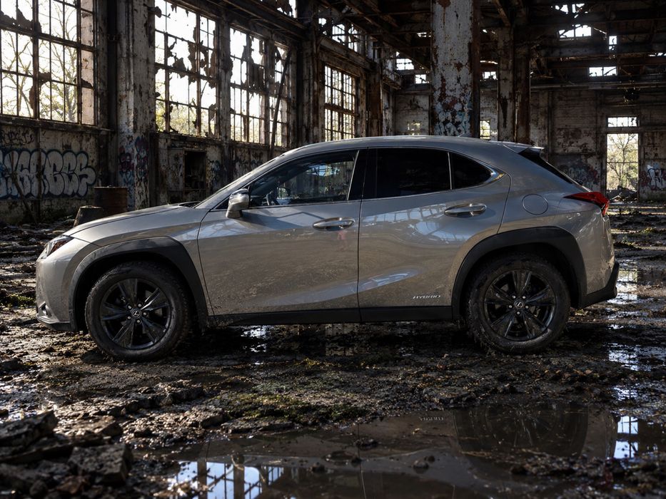 Lexus UX 250 h fabr 2020