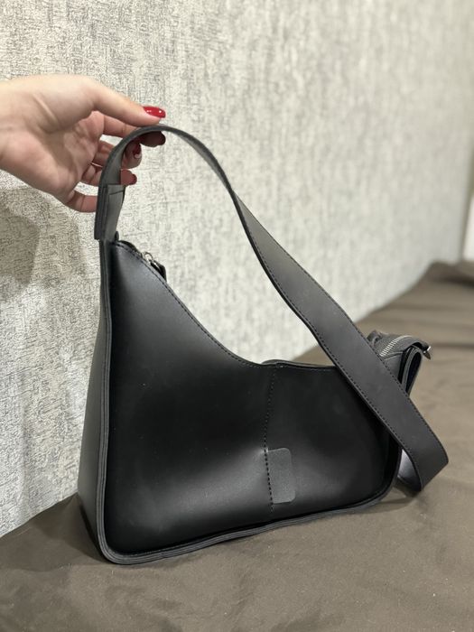 Сумки и платья