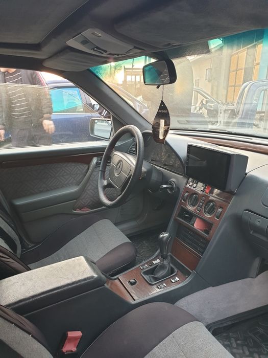 Mercedes W202 C230
