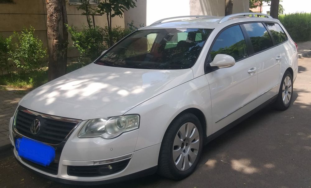 VW PASSAT 2010 alb