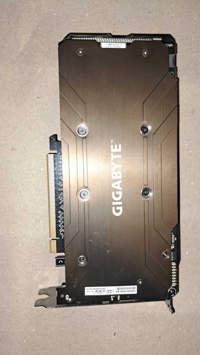 Продавам Gigabyte RX480 4Gb