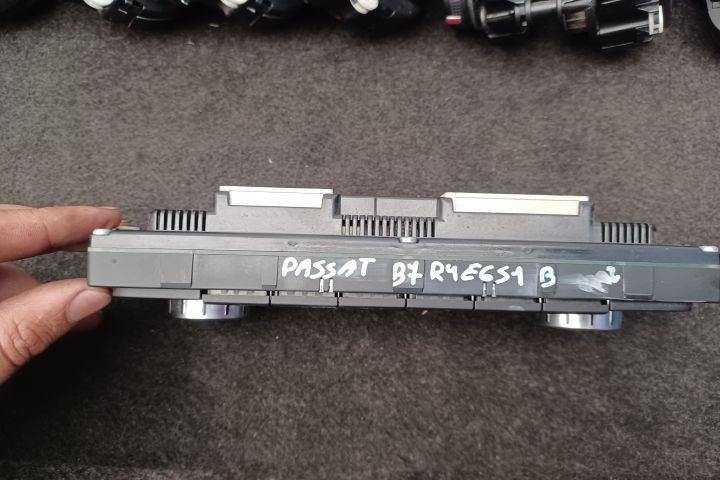 Comanda AC 5K0907044BC 5HB009746 5K0907044BC 5HB009746 Volkswagen VW