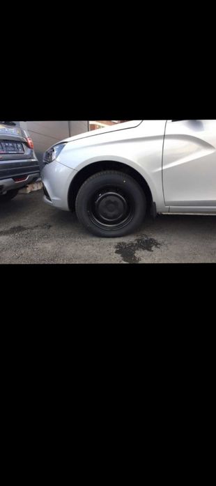 Колпаки центральные.