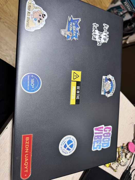 Ноутбук Acer {{Алматы ТЦ Мерей}}