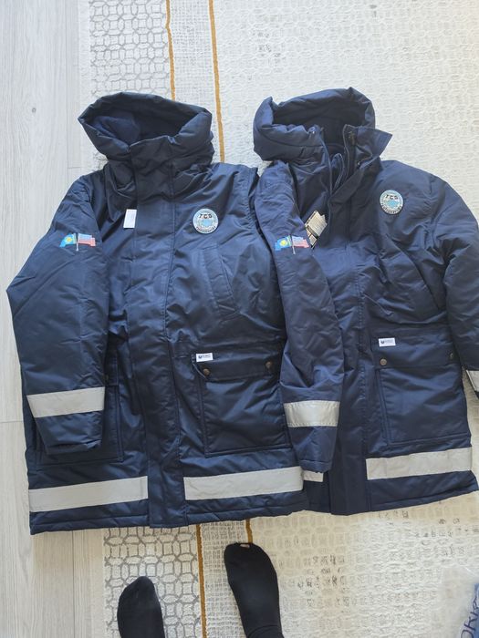 продам 2 куртки XLТШО