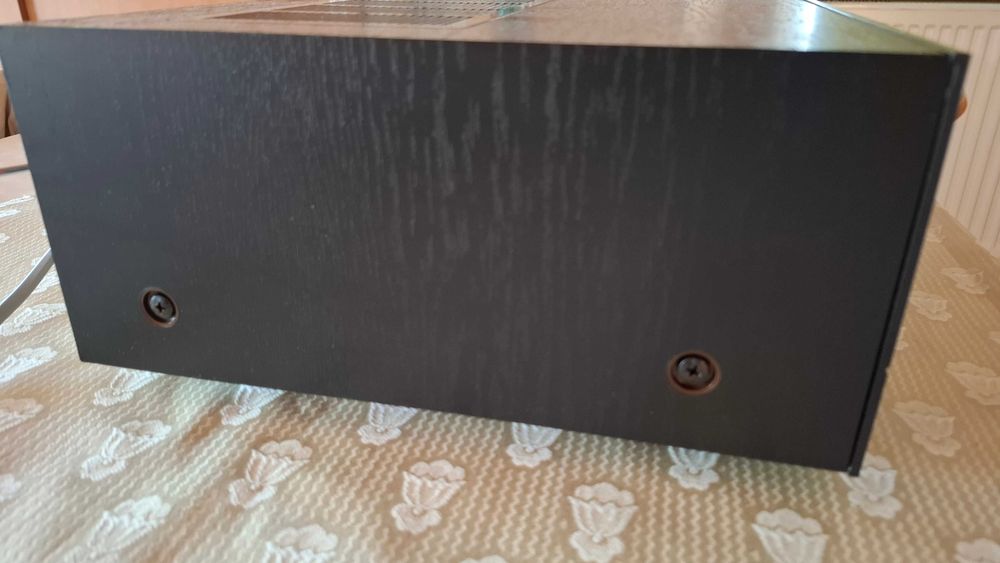 Yamaha CR-440 amplituner