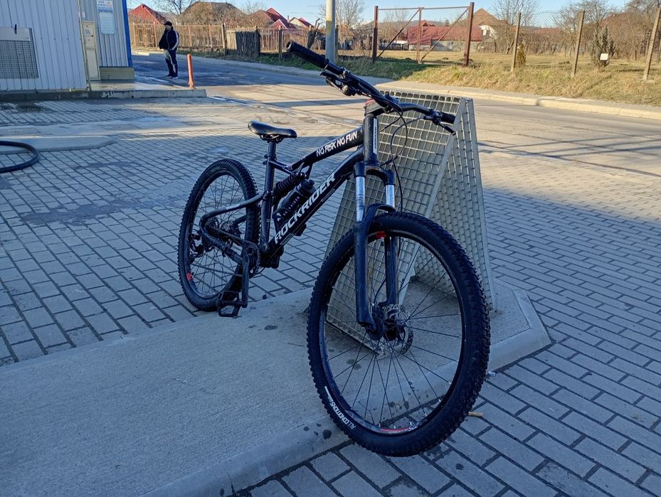 Bicicleta full suspension mtb rockrider st530