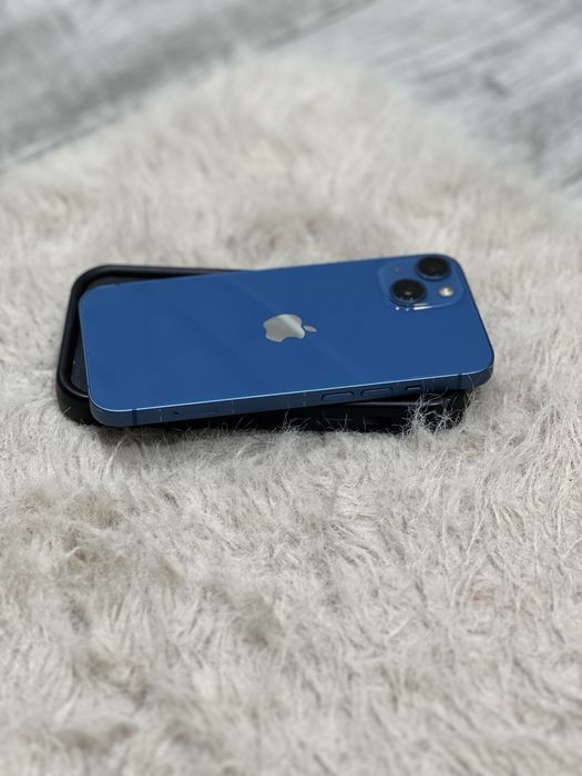 iPhone 13 Blue  • 128GB • 89% baterie • Liber retea • Husa + Cablu